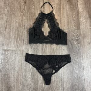 Read** Victoria’s Secret Very Sexy High Neck Lace Bralette Keyhole Sheer Panties